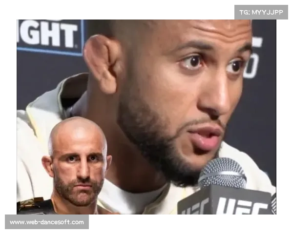 扎拉尔降服埃米特后手下留情，不想折断传奇手臂