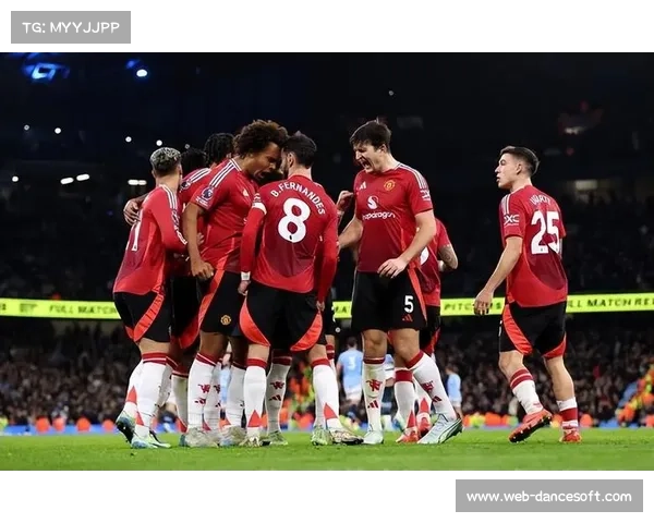 曼联vs曼城门框事件：马奎尔和迪亚洛中柱，运气不佳