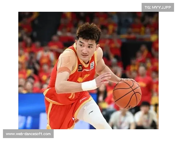 孙铭徽关键失误葬送翻盘希望，广厦边线球战术失效